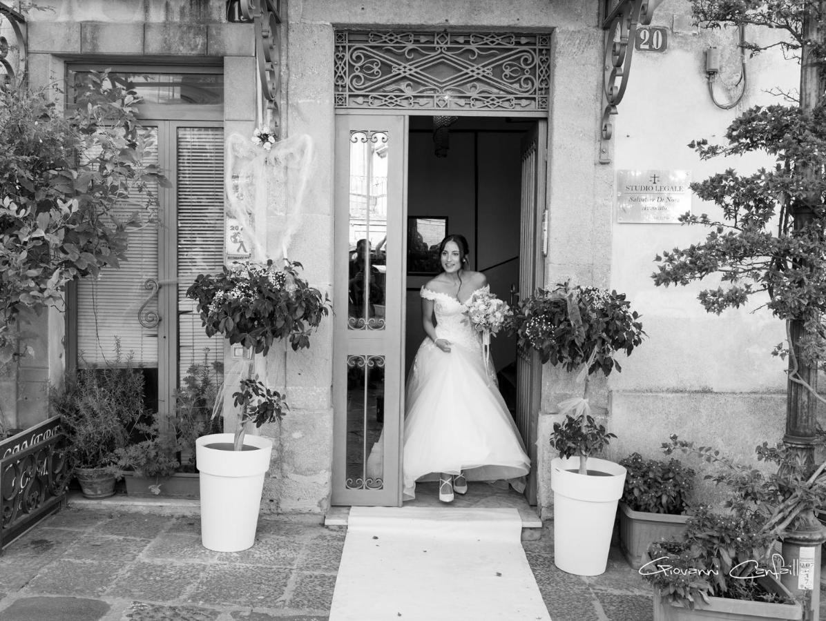 Gualtiero Camere & Suite กัลตาจีโรเน ภายนอก รูปภาพ